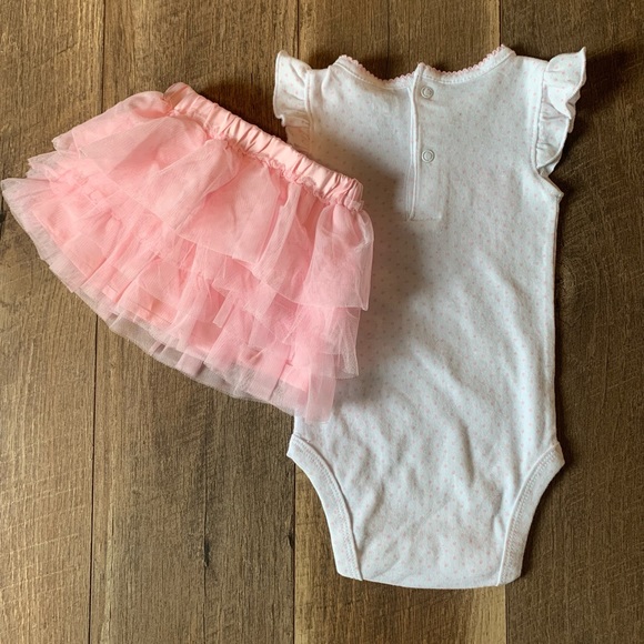 NWOT Carter’s Hops N Kisses Onesie W/ Fine Net Layered and Lined Skirt - Picture 2 of 5